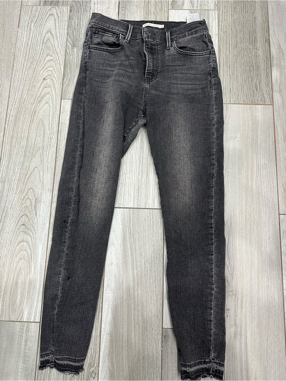 Levi's Women's Washed Black Skinny Jeans